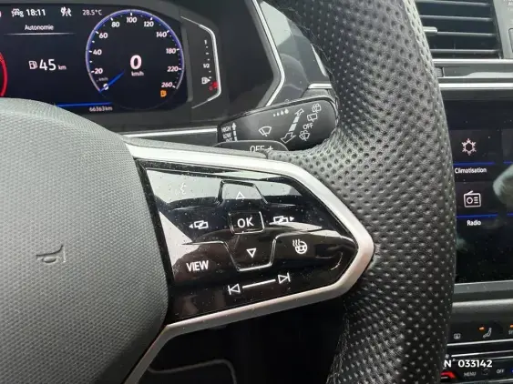 VOLKSWAGEN TIGUAN III - voiture d'occasion - Photo 23