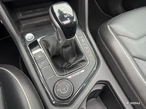 VOLKSWAGEN TIGUAN III - voiture d'occasion - Photo 24