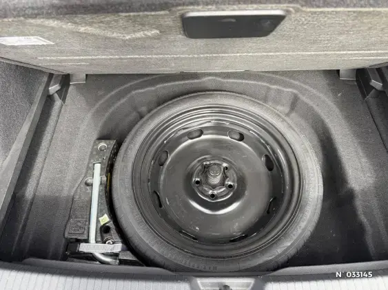 VOLKSWAGEN GOLF V - voiture d'occasion - Photo 27