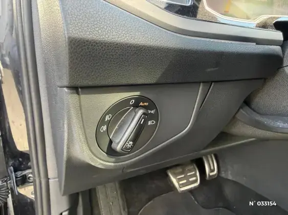 VOLKSWAGEN POLO V - voiture d'occasion - Photo 20