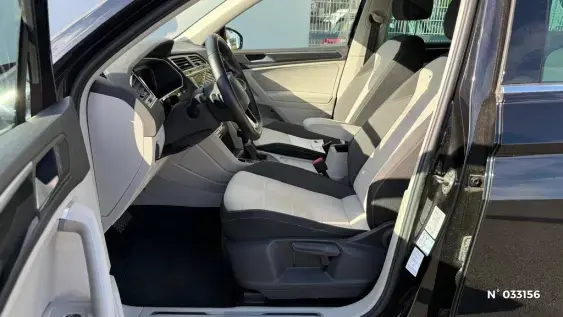 VOLKSWAGEN TIGUAN III - voiture d'occasion - Photo 9