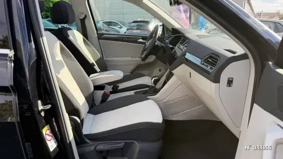 VOLKSWAGEN TIGUAN III - voiture d'occasion - Photo 16