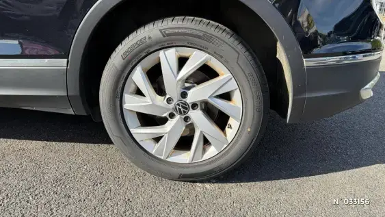 VOLKSWAGEN TIGUAN III - voiture d'occasion - Photo 25