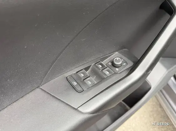 VOLKSWAGEN T-CROSS - voiture d'occasion - Photo 19