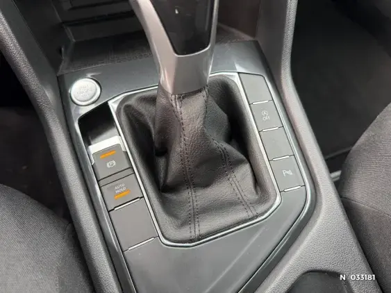 VOLKSWAGEN TIGUAN II - voiture d'occasion - Photo 17