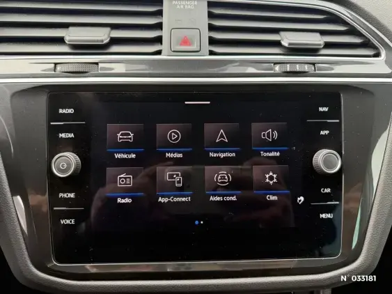 VOLKSWAGEN TIGUAN II - voiture d'occasion - Photo 19
