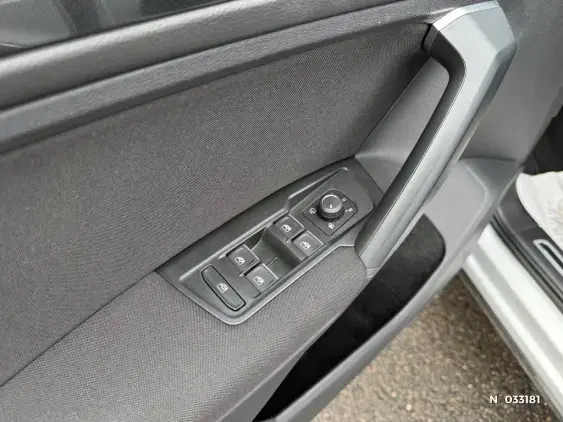 VOLKSWAGEN TIGUAN II - voiture d'occasion - Photo 20