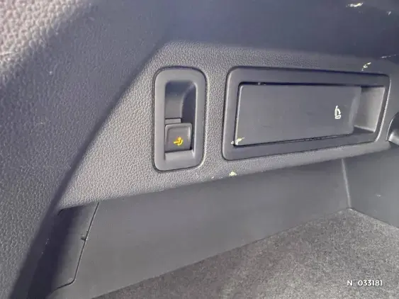 VOLKSWAGEN TIGUAN II - voiture d'occasion - Photo 26