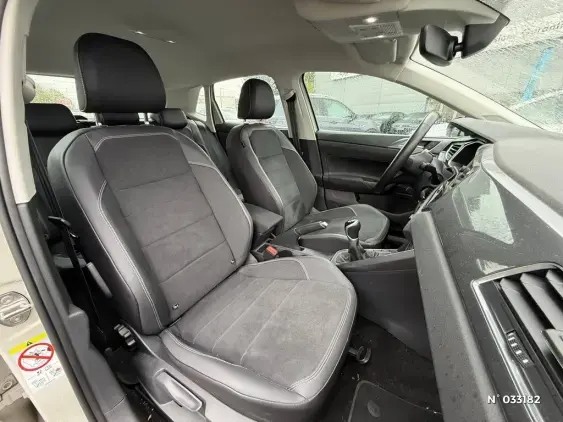 VOLKSWAGEN POLO V - voiture d'occasion - Photo 9