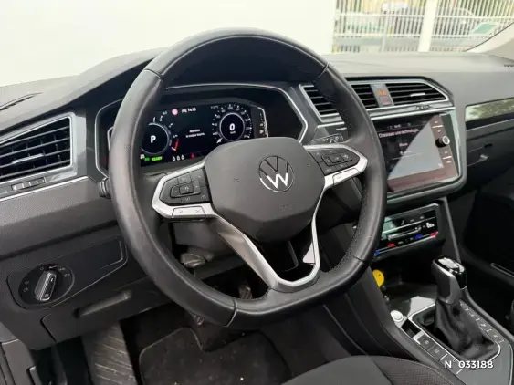 VOLKSWAGEN TIGUAN III - voiture d'occasion - Photo 2