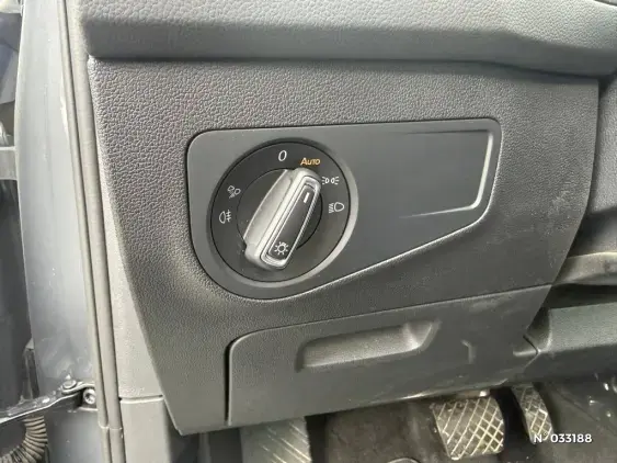 VOLKSWAGEN TIGUAN III - voiture d'occasion - Photo 25