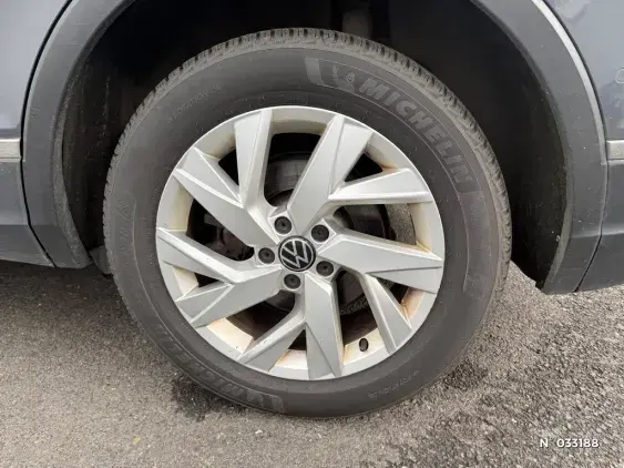 VOLKSWAGEN TIGUAN III - voiture d'occasion - Photo 34