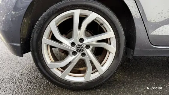 VOLKSWAGEN POLO V - voiture d'occasion - Photo 31