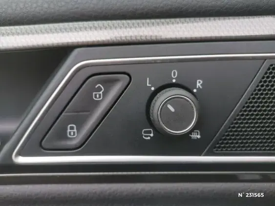 VOLKSWAGEN GOLF SPORTSVAN - voiture d'occasion - Photo 7