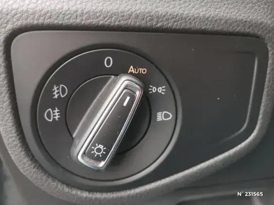 VOLKSWAGEN GOLF SPORTSVAN - voiture d'occasion - Photo 15