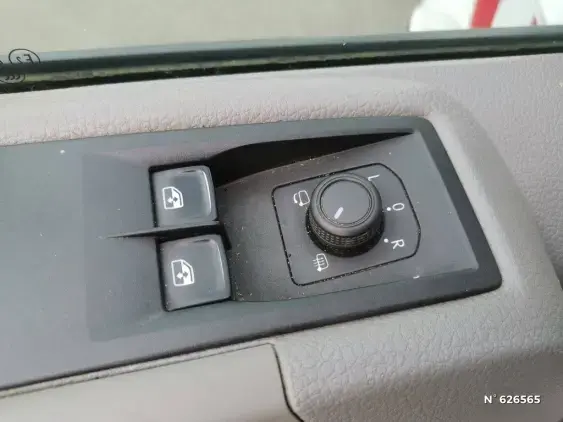 VOLKSWAGEN CRAFTER II - voiture d'occasion - Photo 14