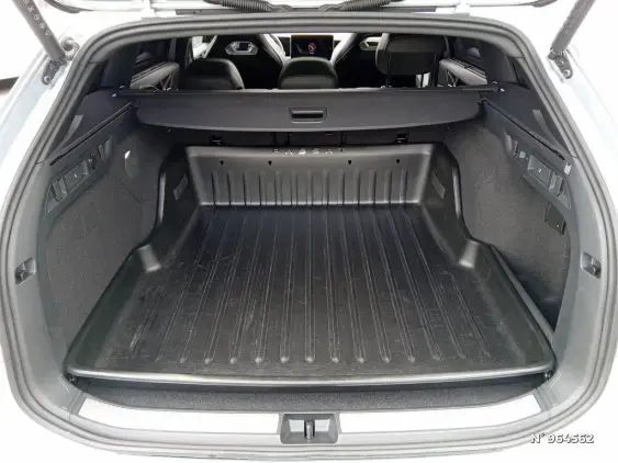 VOLKSWAGEN PASSAT SW IX - voiture d'occasion - Photo 5