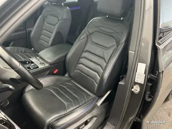 VOLKSWAGEN TOUAREG III - voiture d'occasion - Photo 38