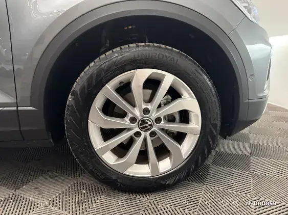 VOLKSWAGEN T-ROC - voiture d'occasion - Photo 8