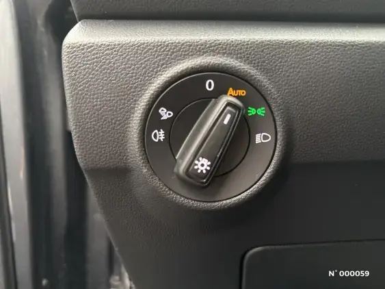 VOLKSWAGEN T-ROC - voiture d'occasion - Photo 26