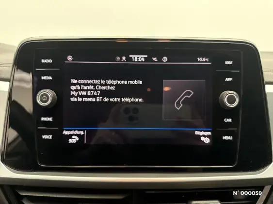 VOLKSWAGEN T-ROC - voiture d'occasion - Photo 28