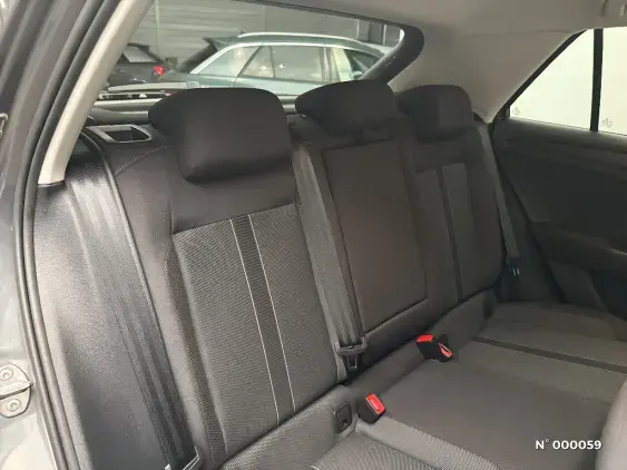VOLKSWAGEN T-ROC - voiture d'occasion - Photo 11