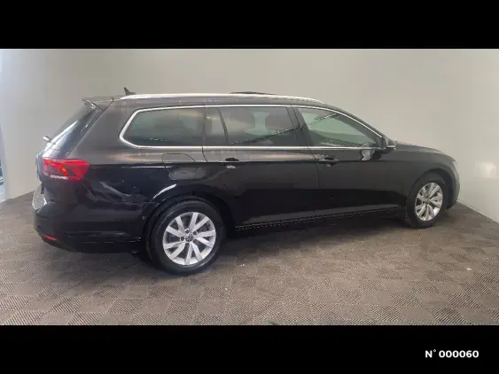 VOLKSWAGEN PASSAT VIII - voiture d'occasion - Photo 5