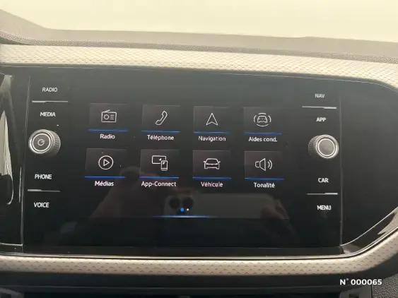 VOLKSWAGEN T-CROSS - voiture d'occasion - Photo 13