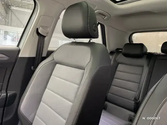 VOLKSWAGEN T-ROC - voiture d'occasion - Photo 34