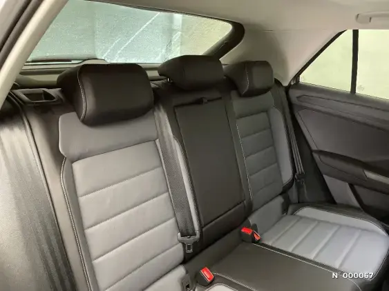VOLKSWAGEN T-ROC - voiture d'occasion - Photo 11