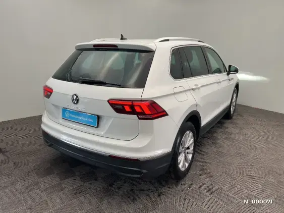 VOLKSWAGEN TIGUAN II - voiture d'occasion - Photo 4