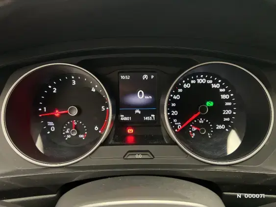 VOLKSWAGEN TIGUAN II - voiture d'occasion - Photo 12