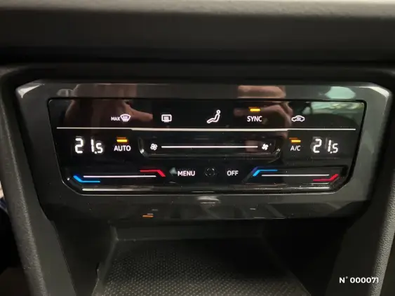 VOLKSWAGEN TIGUAN II - voiture d'occasion - Photo 32