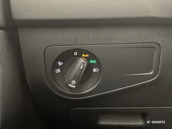 VOLKSWAGEN TIGUAN II - voiture d'occasion - Photo 15