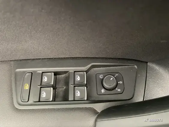 VOLKSWAGEN TIGUAN II - voiture d'occasion - Photo 27