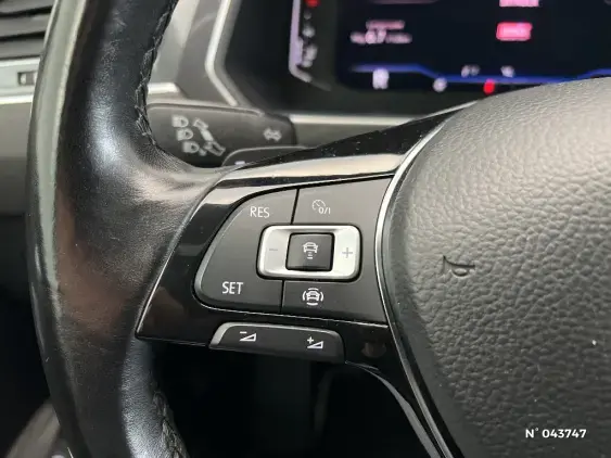 VOLKSWAGEN TIGUAN ALLSPACE - voiture d'occasion - Photo 29