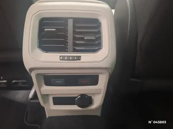 VOLKSWAGEN TIGUAN II - voiture d'occasion - Photo 31