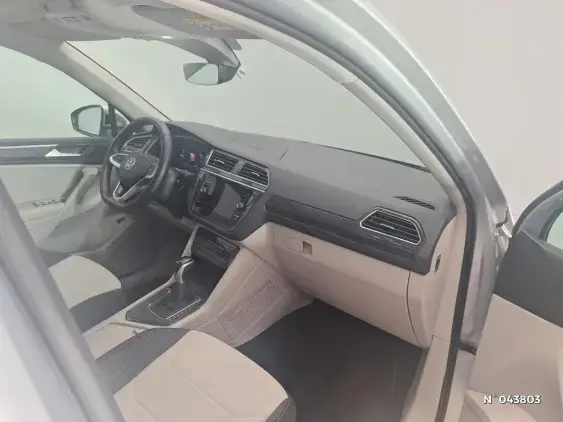 VOLKSWAGEN TIGUAN II - voiture d'occasion - Photo 10