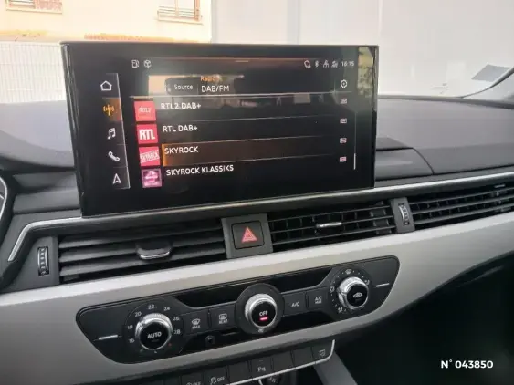 AUDI A4 AVANT - voiture d'occasion - Photo 13