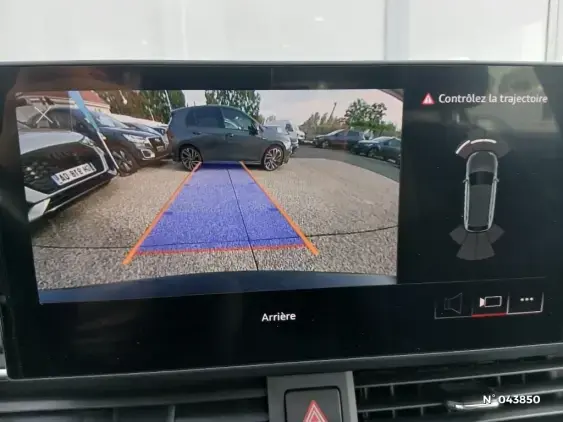 AUDI A4 AVANT - voiture d'occasion - Photo 14