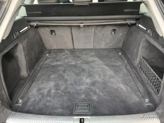 AUDI A4 AVANT - voiture d'occasion - Photo 7