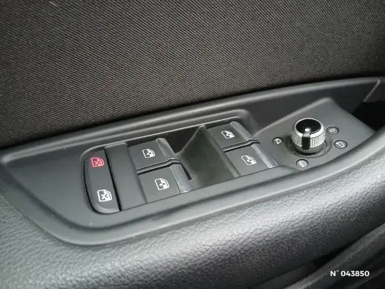 AUDI A4 AVANT - voiture d'occasion - Photo 15