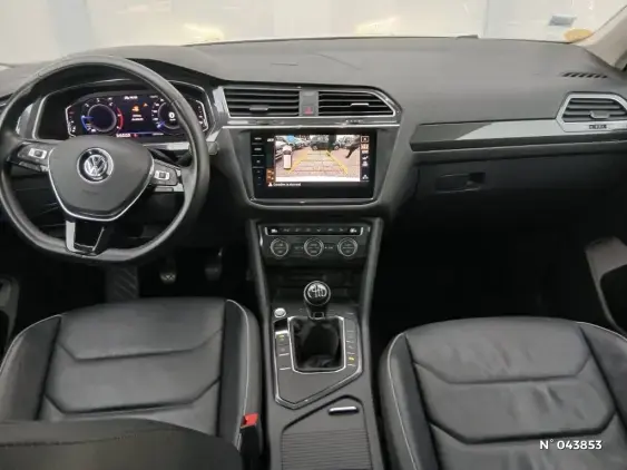 VOLKSWAGEN TIGUAN ALLSPACE - voiture d'occasion - Photo 9