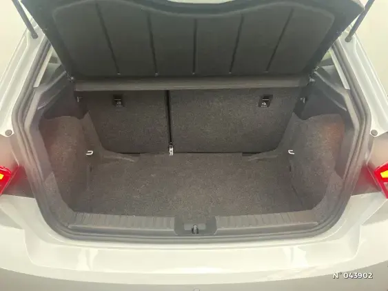 SEAT IBIZA V - voiture d'occasion - Photo 7