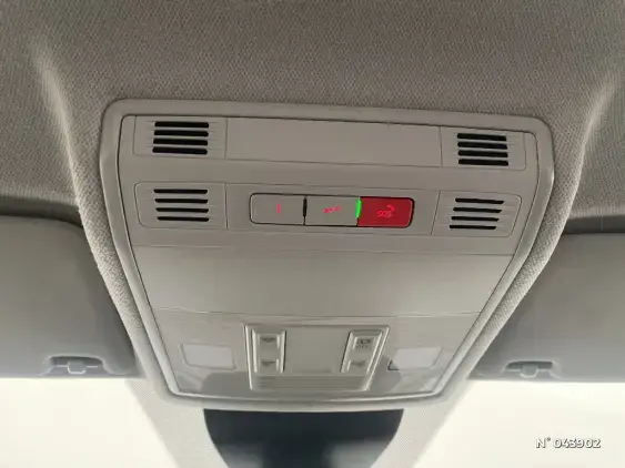 SEAT IBIZA V - voiture d'occasion - Photo 15