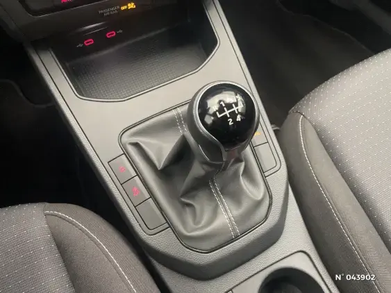 SEAT IBIZA V - voiture d'occasion - Photo 25