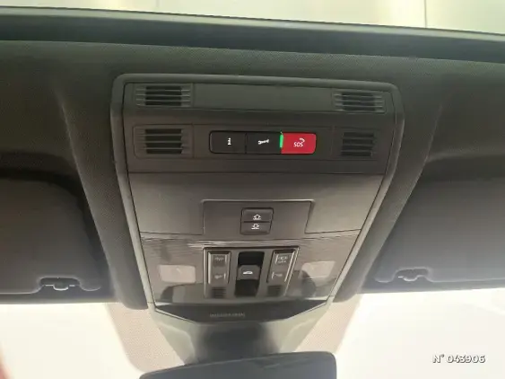 VOLKSWAGEN T-ROC - voiture d'occasion - Photo 14