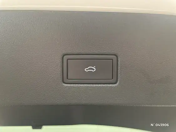 VOLKSWAGEN T-ROC - voiture d'occasion - Photo 25