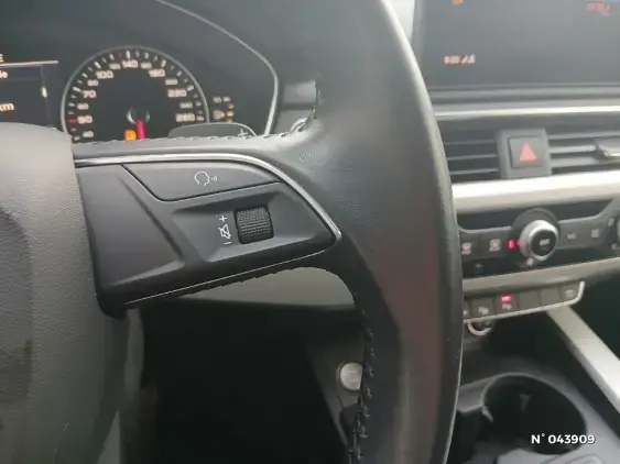 AUDI A4 AVANT V - voiture d'occasion - Photo 27