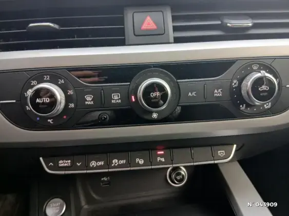 AUDI A4 AVANT V - voiture d'occasion - Photo 28